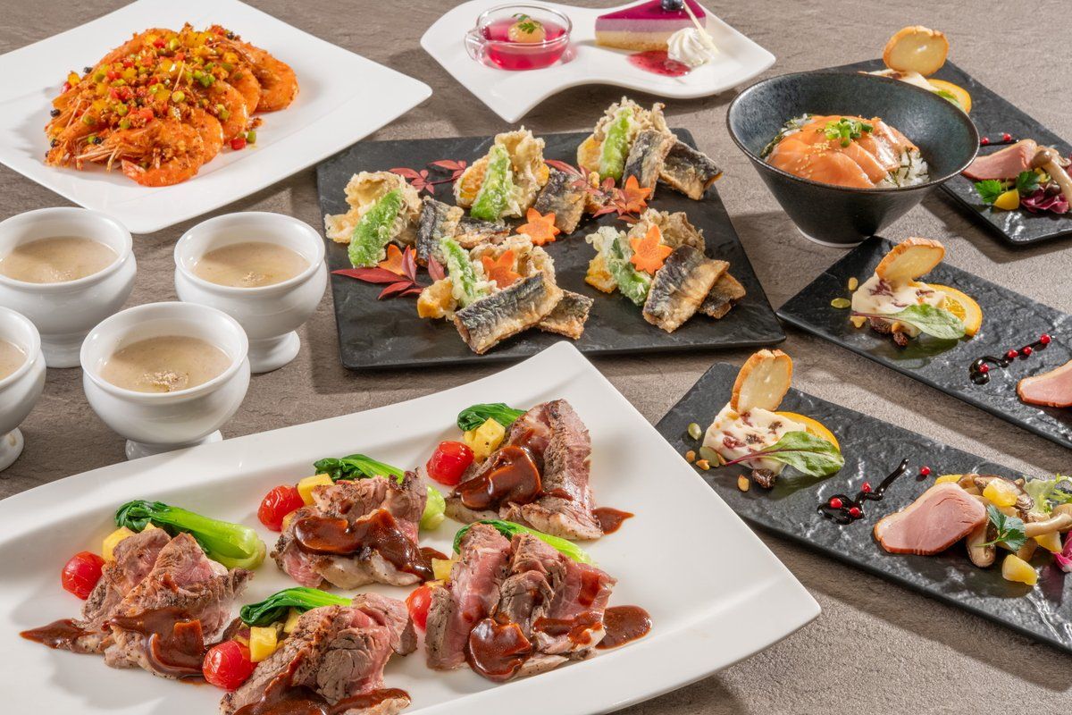 スタンダードコースの前菜、魚料理、牛肉料理、丼、デザート